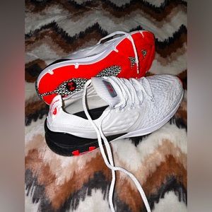 Under Armour Phantom Sneakers